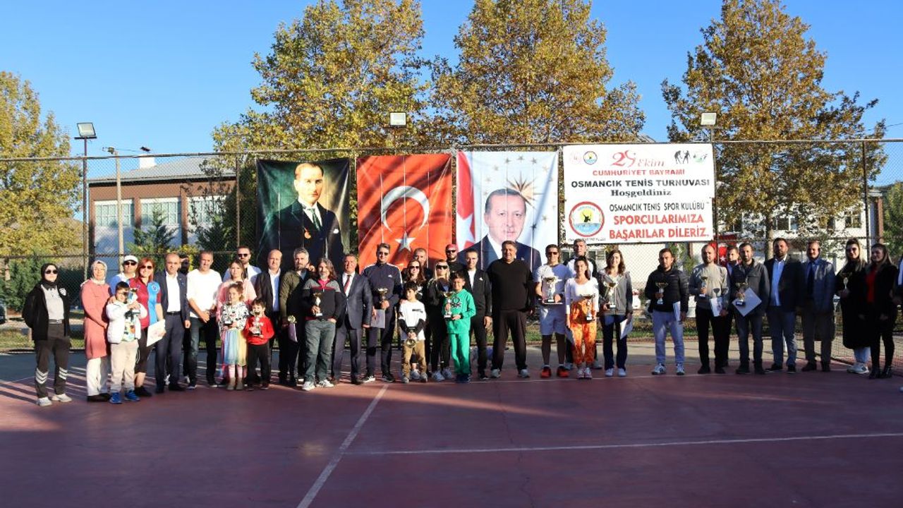 Osmancık Tenis Turnuvası sonuçlandı