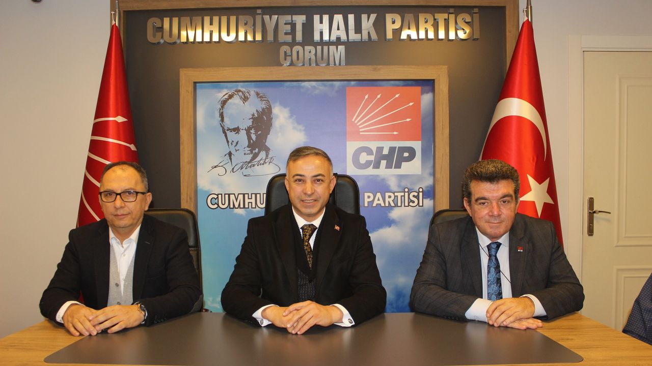 Tahtasız, CHP İl Başkanlığı'ndan ayrıldı