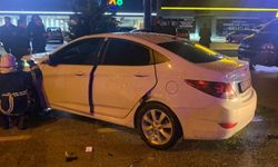 Amasya’da hafif ticari araç ile otomobil çarpıştı: 7 yaralı