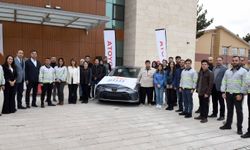 Toyota'dan Hitit Üniversitesine araç desteği