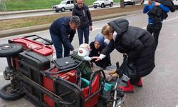 3 tekerlekli bisiklet ambulansla çarpıştı: Hasta ve eşi yaralandı