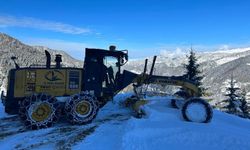 Doğu Karadeniz’de kar yağışı nedeniyle 367 köy yolu ulaşıma kapandı