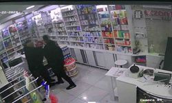 Amasya’da nöbetçi eczanede bıçaklı saldırı: O anlar kamerada
