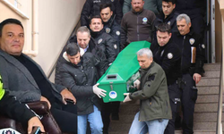 Cinnet getiren polis aile fertlerini vurduktan sonra intihar etti: 3 ölü, 1 yaralı