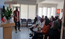 Kadın Meclisi’nden Otizmli çocuklara seminer