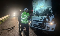 TEM’de kamyonet kamyona çarptı: 1 ölü