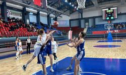 Kadınlar Bölgesel Basketbol Ligi: Düzce Atletik: 64 - Gallardo: 84