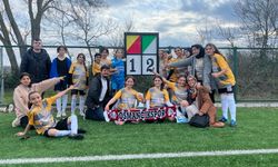 Osmancık Ahmet Yesevi İHO Kız Futbol Takımı Bölge Lideri