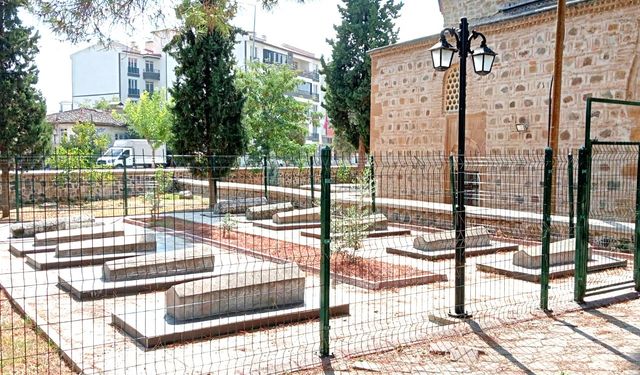 Osmancıklı Danişmendoğlu Koca Mehmet Nizamüddin Paşa