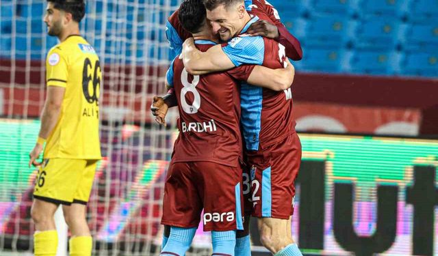 Trendyol Süper Lig: Trabzonspor: 3 - İstanbulspor: 0