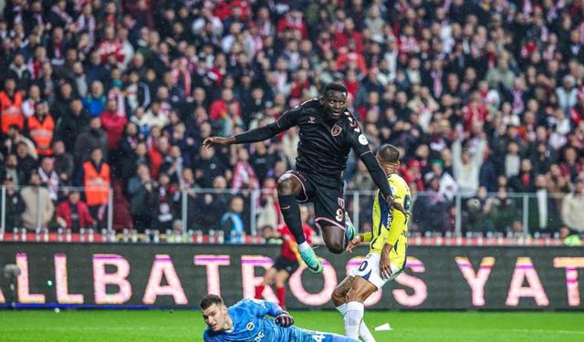 Trendyol Süper Lig: Samsunspor: 2 - Fenerbahçe: 2 (Maç sonucu)