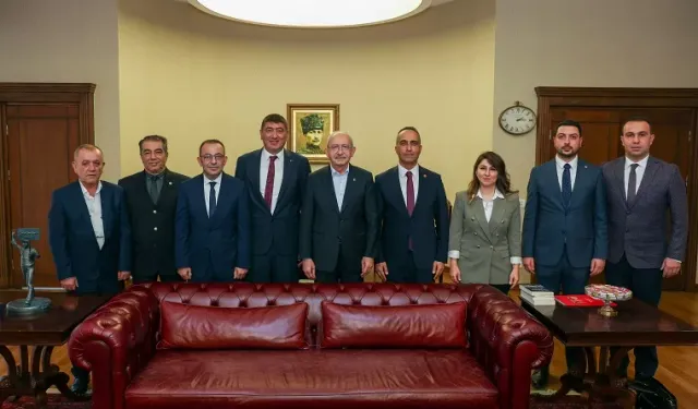 Kemal Kılıçdaroğlu, CHP Çorum heyetini makamında kabul etti