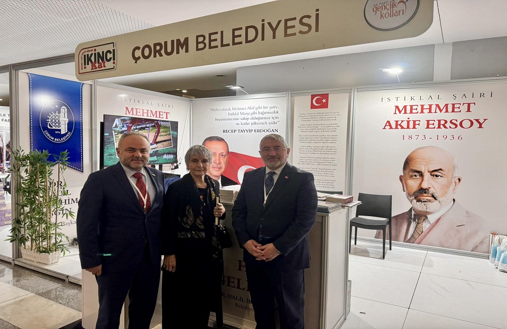 Mehmet Akif Ersoy'u anma etkinliklerinde Çorum standı  (2)
