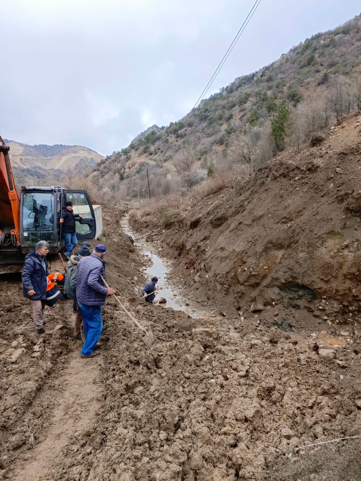 Gözübüyükler Köyü Içme Suyu Drenaj Çalışmaları Tamamlandı (3)