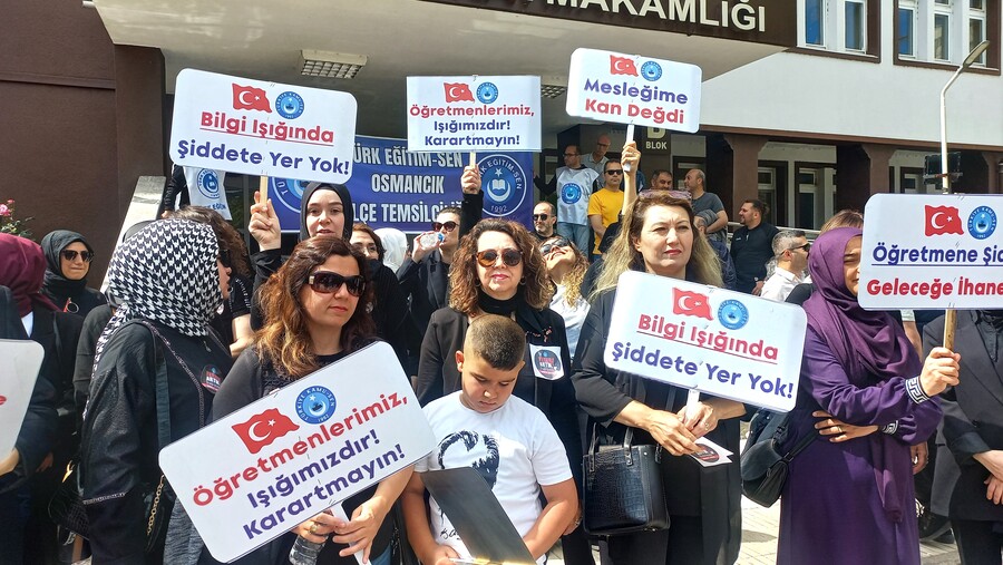 Osmancık'ta Öğretmenler 'Can Güvenliği Için' Iş Bıraktı (2)