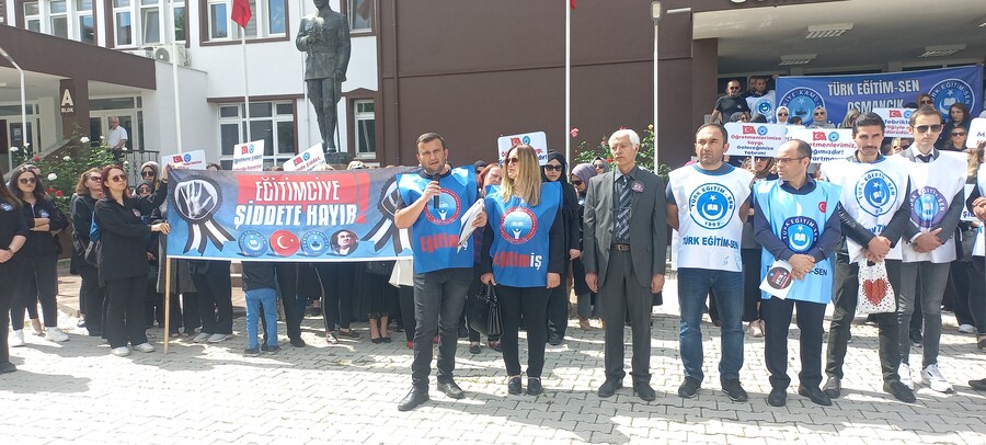 Osmancık'ta Öğretmenler 'Can Güvenliği Için' Iş Bıraktı (4)