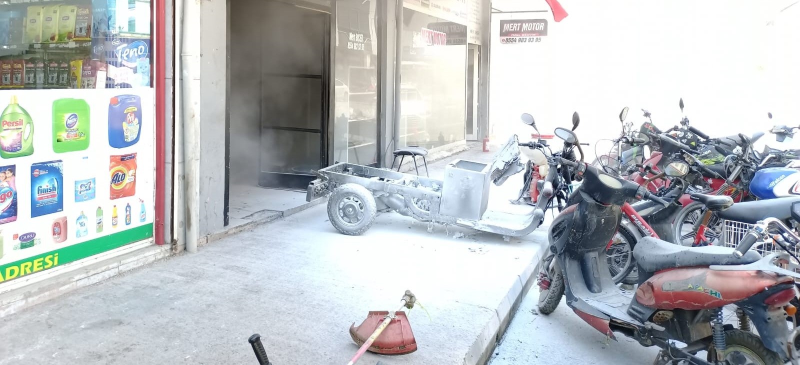 Motosiklet Tamirhanesinde Yangın Paniği (2)
