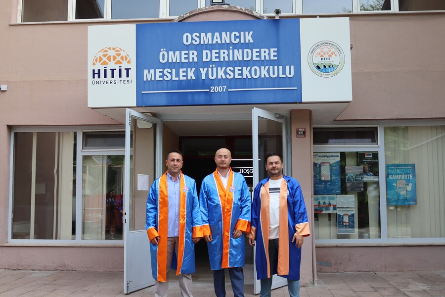 Osmancık Myo'da Mezuniyet Coşkusu3 (1)