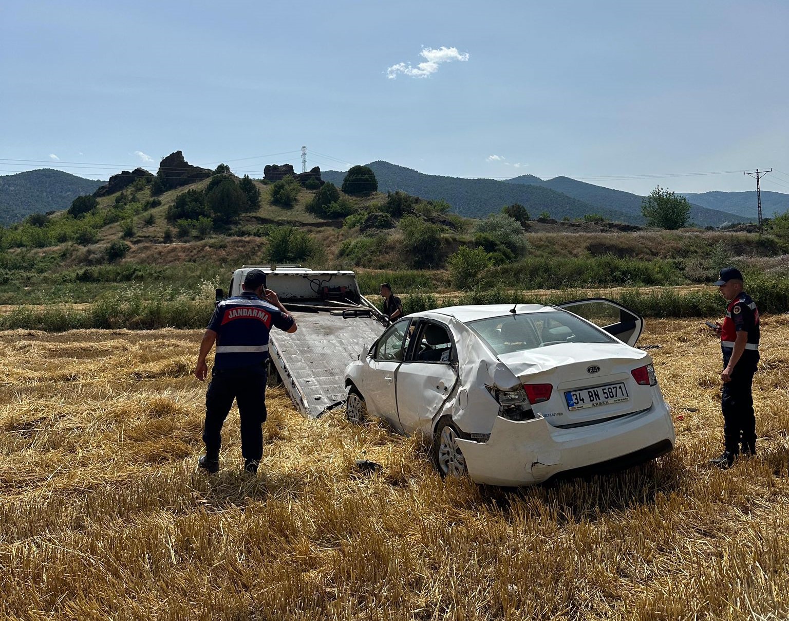 Osmancık'taki Kazada Karı Koca Yaralandı!-1