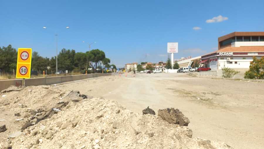 Hastane Yolu Onarılsın Talebi (1)