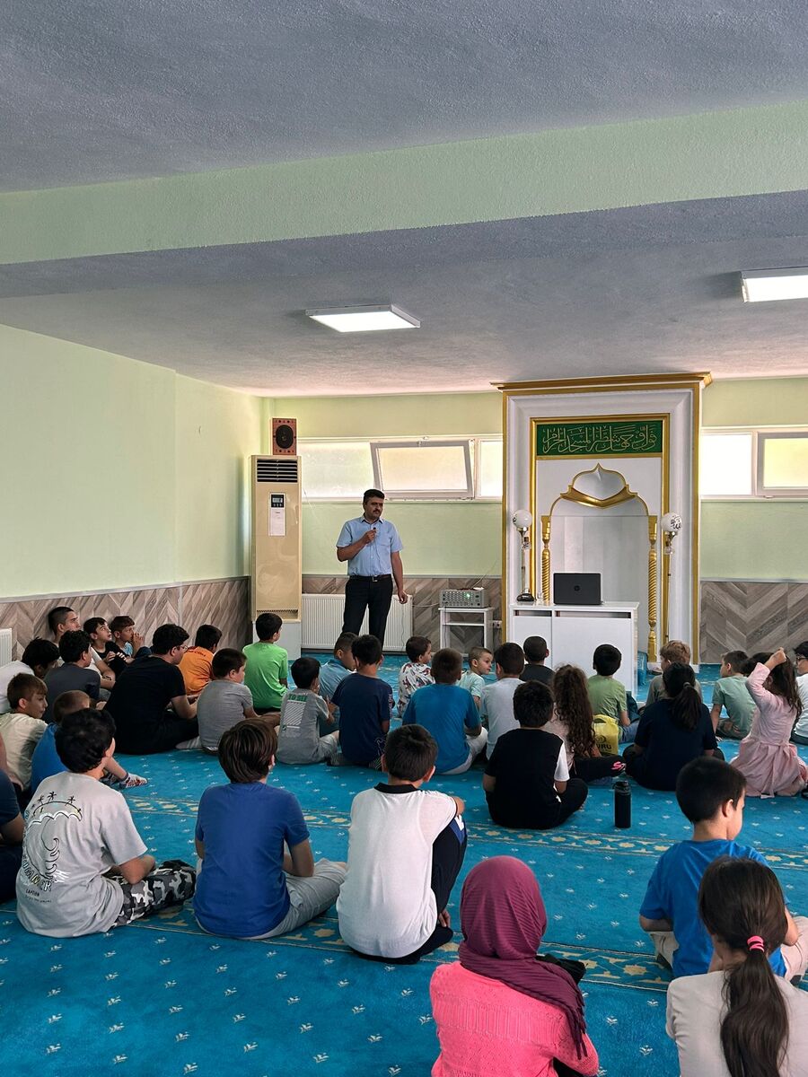 Osmancık Shm'den Yüzlerce Çocuga Teknoloji Ve Dijital Bağımlılık Eğitimi (2)