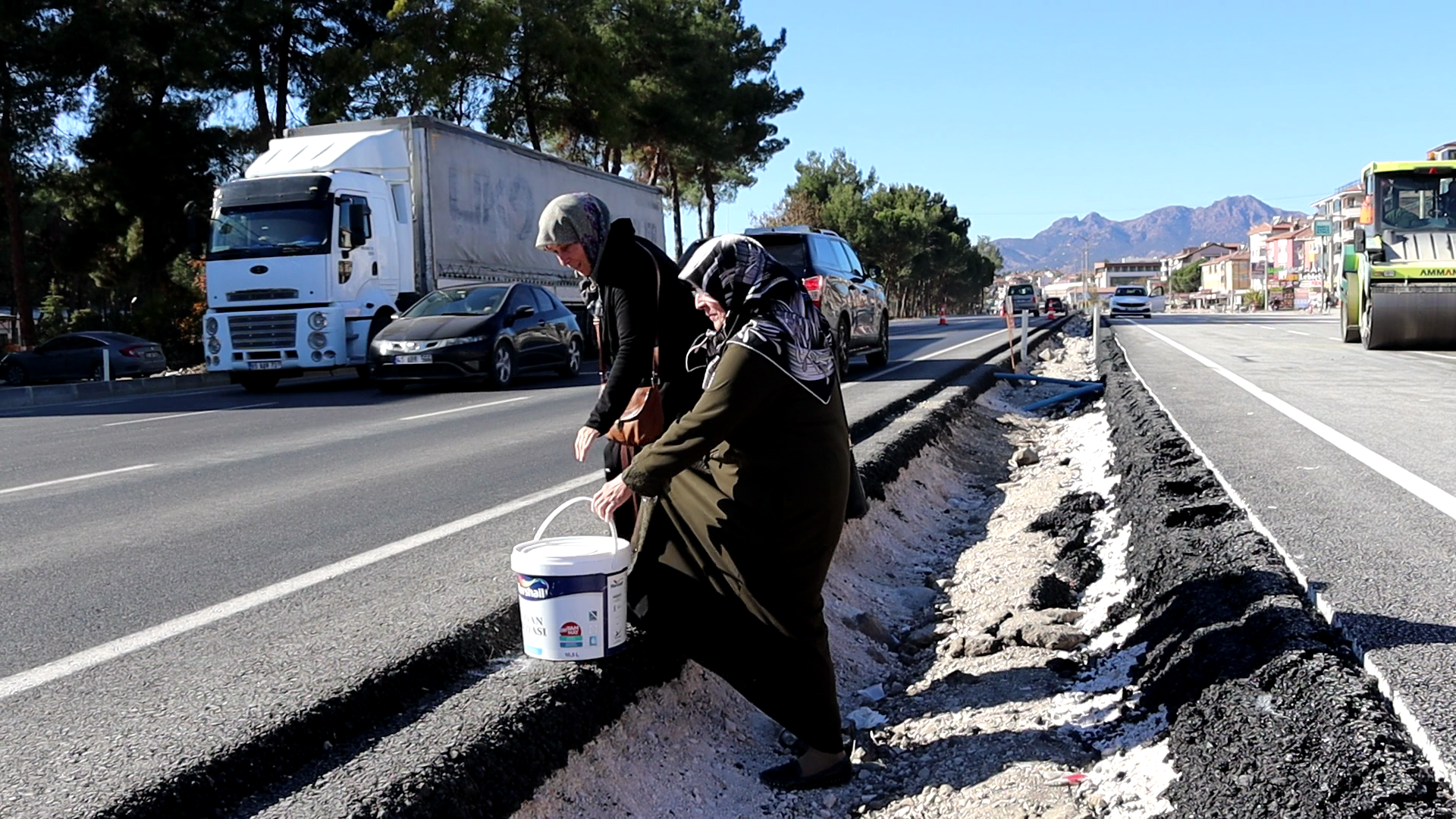 Mahalle Sakinleri Uluslararası Karayolunda Eylem Yaptı2 (3)