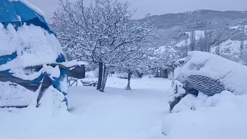 Osmancık'ta Köylüler Kar Yağışıyla Güne Uyandı (3)